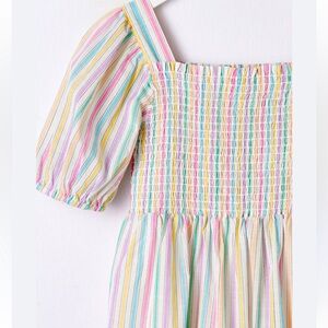 NWOT Gap Kids Smocked Puff sleeve dress